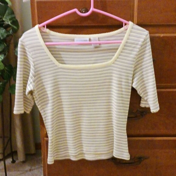 Woman's YellowโStripped Top by Canyon River Blues - Medium - Picture 6 of 8
